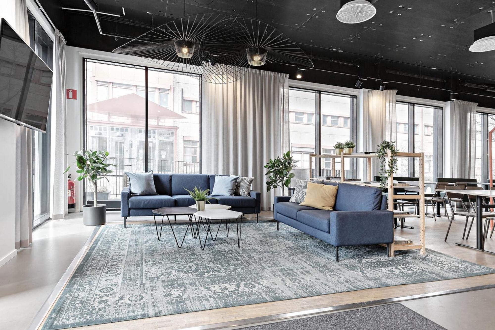 Three-Bedroom Apartment,1231356479:JPEG